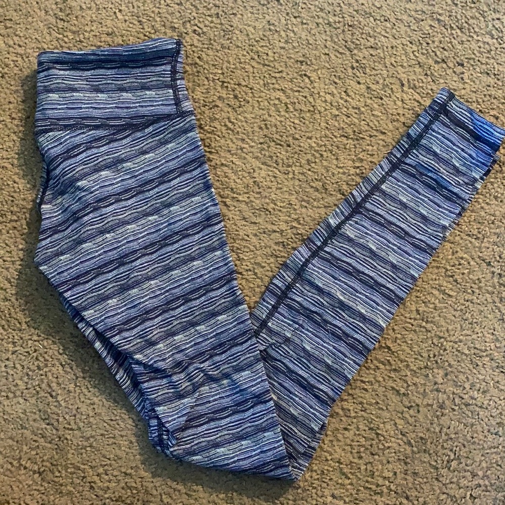 Great condition lulu tights